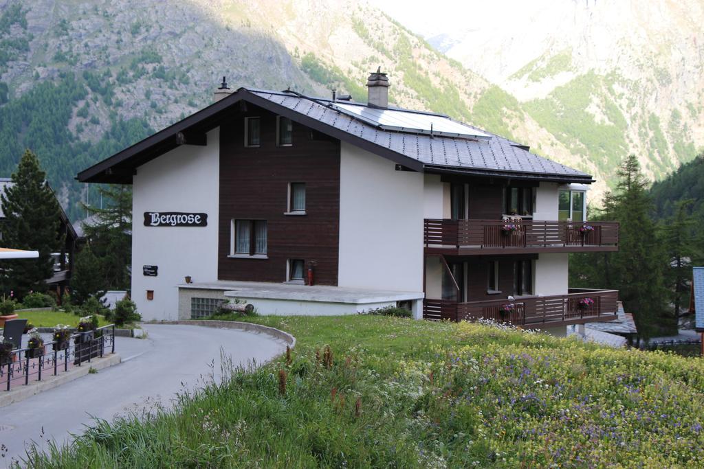 Apartments Bergrose Saas-Fee Rom bilde