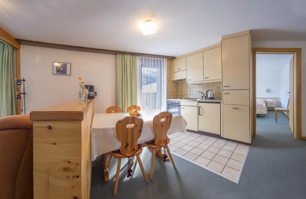 Apartments Bergrose Saas-Fee Rom bilde